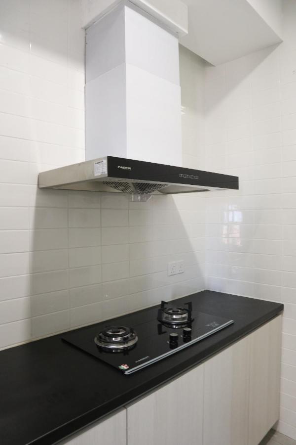 Roxy Sematan Villa & Townhouse מראה חיצוני תמונה